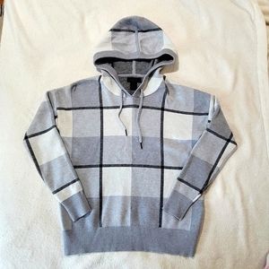 Rachel Roy Pullover Sweater. Women's Size Small. Shades of Gray.